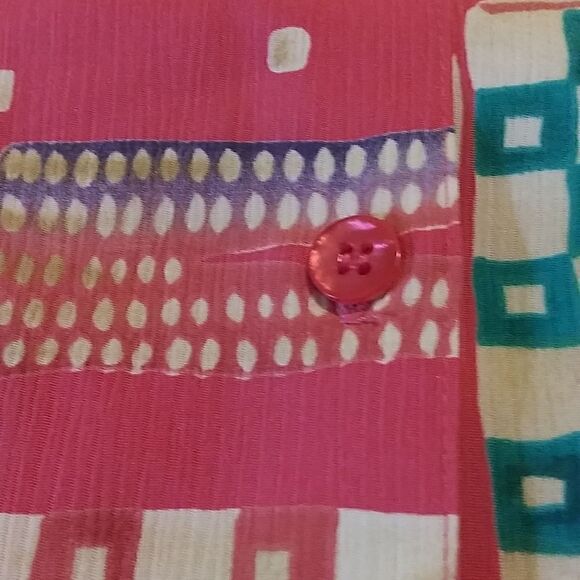 Vintage Hawaiian button down shirt - Picture 11 of 11